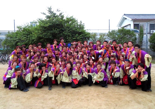 佛教大学よさこいサークル紫踊屋様から今年の写真が届きました。（2013）