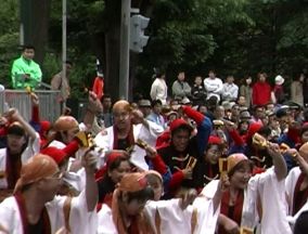 2001年よさこい-根室四島踊り隊様-17