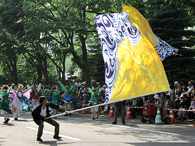 2011年よさこい-THE☆北海道医療大学様-1