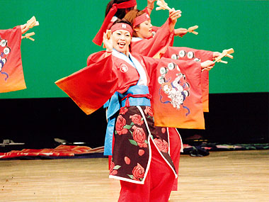 2011年よさこい-雁微笑連様-4