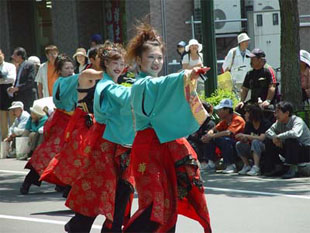 2007年よさこい-華酔組様-4