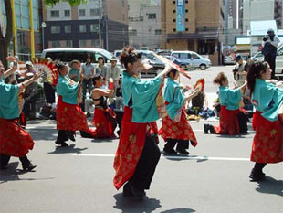 2007年よさこい-華酔組様-6
