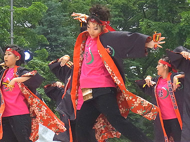 2011年よさこい-平取義経なるこ会様-4