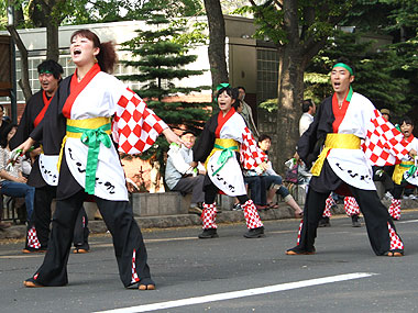 2011年よさこい-祭援隊しらたき様-8