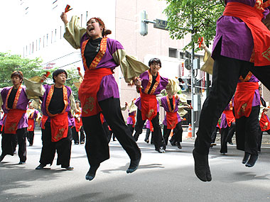2011年よさこい-佛教大学よさこいサークル紫踊屋様-10