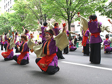 2011年よさこい-佛教大学よさこいサークル紫踊屋様-12