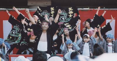 2003年よさこい-笑遊会様-4