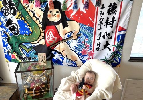 とても色鮮やかできれいな旗でした